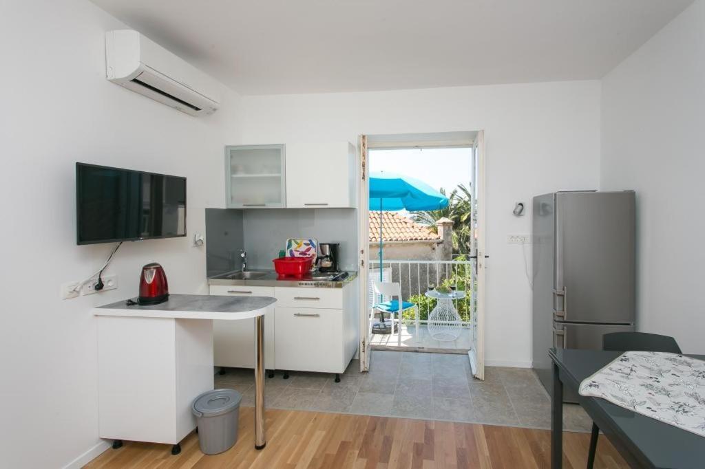 Apartment & Room Cvita Дубровник Экстерьер фото