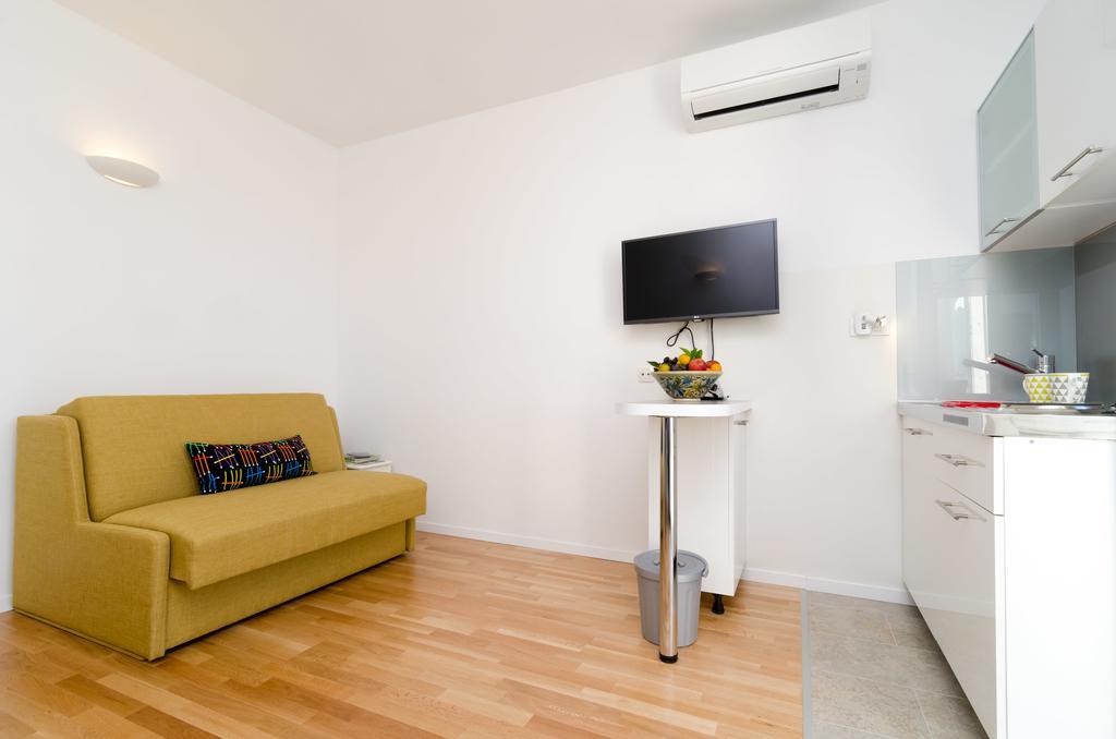 Apartment & Room Cvita Дубровник Экстерьер фото